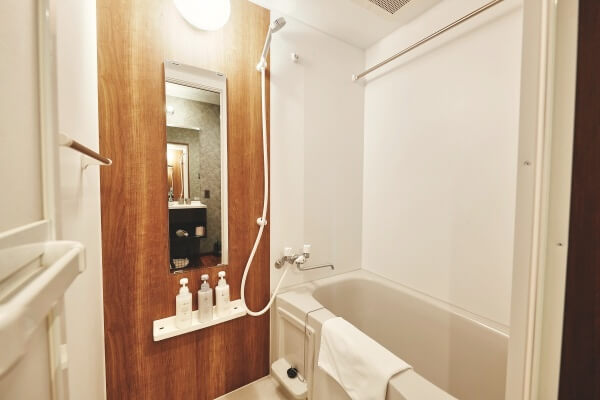Double_Room_Bathroom_2_fix